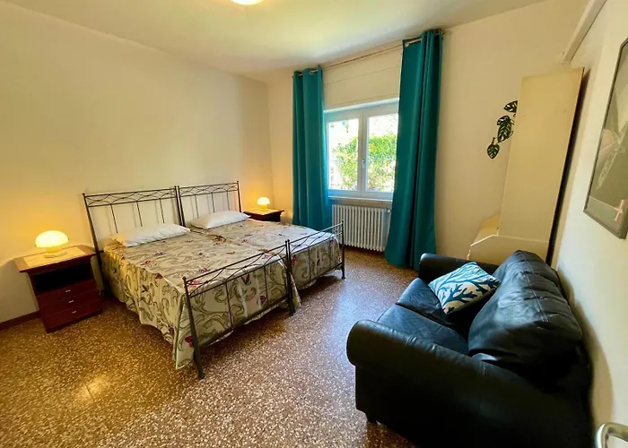 Capitan Libeccio Holidays - La Prua Garda (Verona)